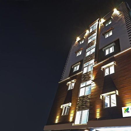 Itsy By Treebo - 99 Inn Raidurg Hyderabad Exteriör bild
